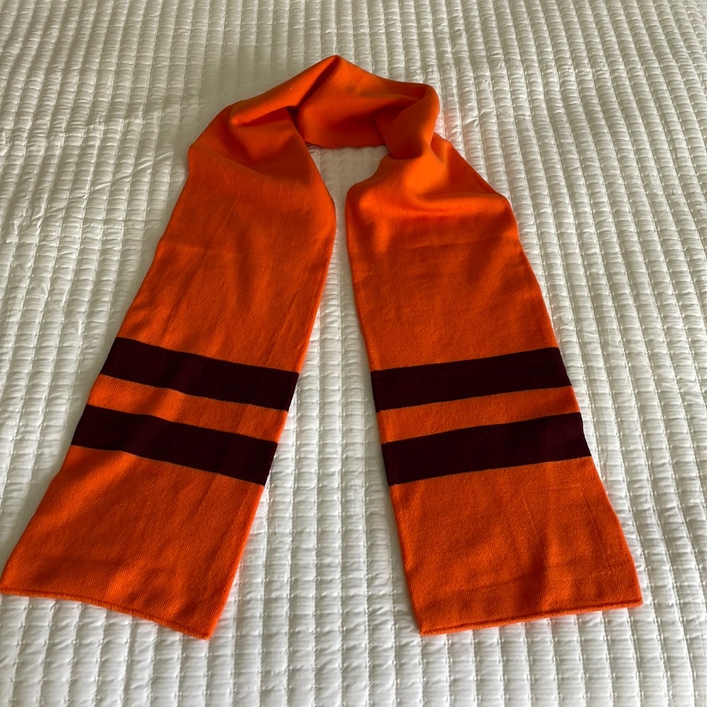 VT Virginia Tech knit scarf